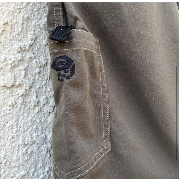 Mountain hardwear Men's Green Nylon Cargo Hiking Short Size M - Picture 3 of 8